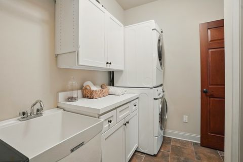 Tiny photo for 11024 Lake Central Drive, St. John, IN 46373 (MLS # 12386329)