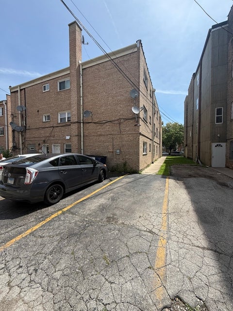 Tiny photo for 8030 Knox Avenue #2E, Skokie, IL 60076 (MLS # 12785157)