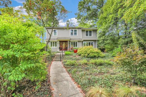 Photo of 1023 W Charles Street, Champaign, IL 61821 (MLS # 12481563) Photo of 1023 W Charles Street, Champaign, IL 61821 (MLS # 12481563)