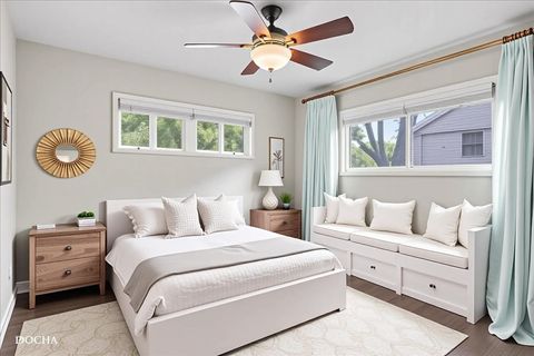 Tiny photo for 425 W Gartner Road, Naperville, IL 60540 (MLS # 12502814)