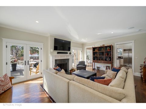 Tiny photo for 809 Elmwood Avenue, Wilmette, IL 60091 (MLS # 12598976)