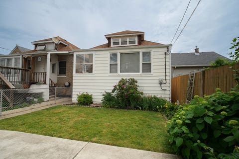 Tiny photo for 2820 N Mont Clare Avenue, Chicago, IL 60634 (MLS # 12674639)