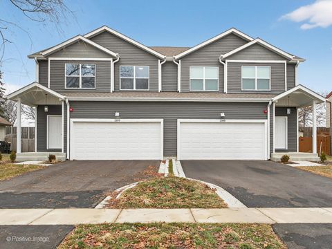 Photo of 1390 N Merrimac Lane, Hanover Park, IL 60133 (MLS # 12542973)