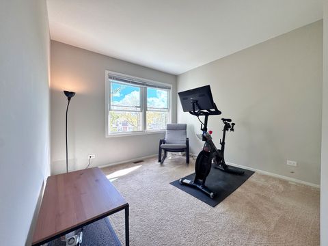 Tiny photo for 730 Hamilton Circle, Schaumburg, IL 60194 (MLS # 12533949)