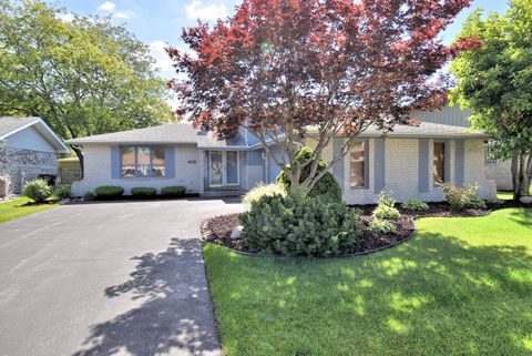 Tiny photo for 18439 Willow Lane, Lansing, IL 60438 (MLS # 12683833)