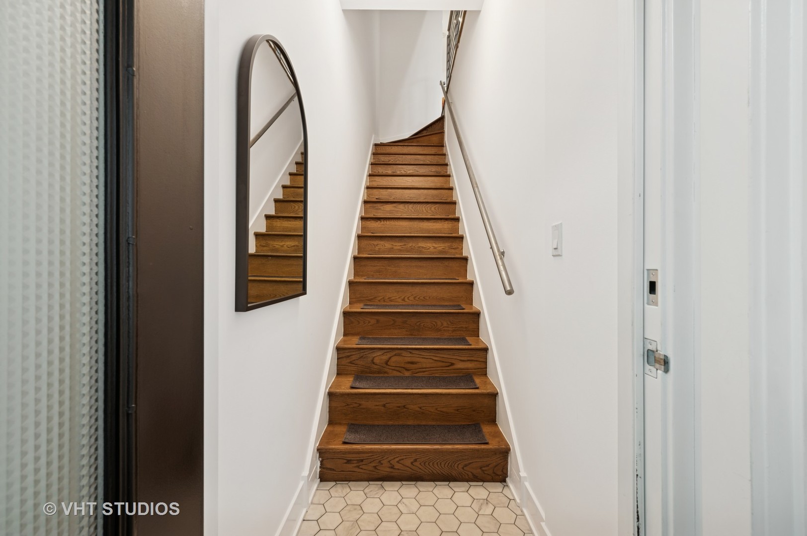 2125 N Mozart Street 3