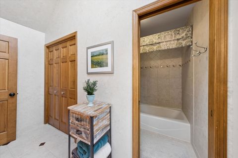 Tiny photo for West Chicago, IL 60185 (MLS # 12621381)