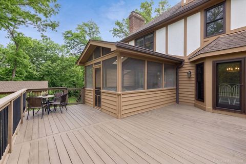 Tiny photo for West Chicago, IL 60185 (MLS # 12621381)