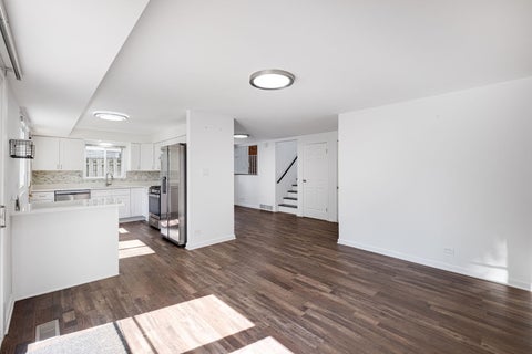 Tiny photo for 1721 N wilshire Drive, Arlington Heights, IL 60004 (MLS # 12697233)
