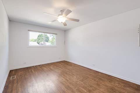 Tiny photo for 1721 N wilshire Drive, Arlington Heights, IL 60004 (MLS # 12697233)