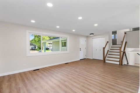 Tiny photo for 1005 Carlton Lane, Schaumburg, IL 60193 (MLS # 12686098)