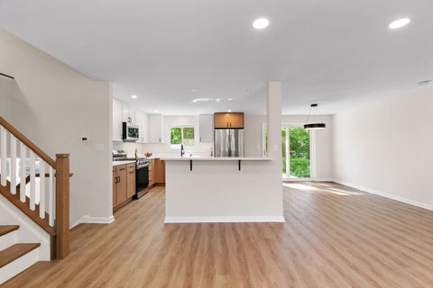 Tiny photo for 1005 Carlton Lane, Schaumburg, IL 60193 (MLS # 12686098)