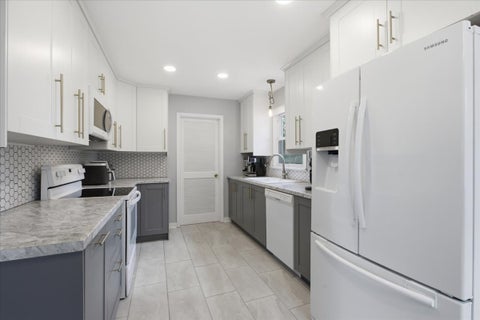 Tiny photo for 23336 W Feeney Drive, Plainfield, IL 60586 (MLS # 12771731)