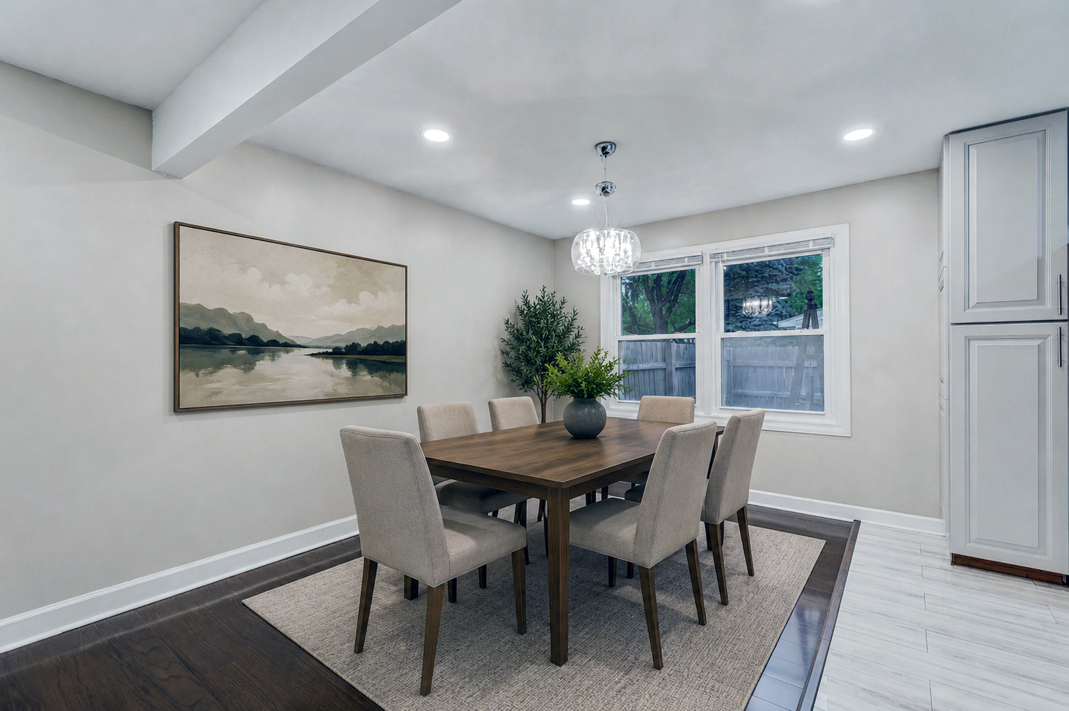 1423 S Cypress Drive