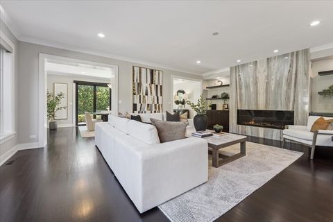 Tiny photo for 331 Sheridan Road, Winnetka, IL 60093 (MLS # 12490342)