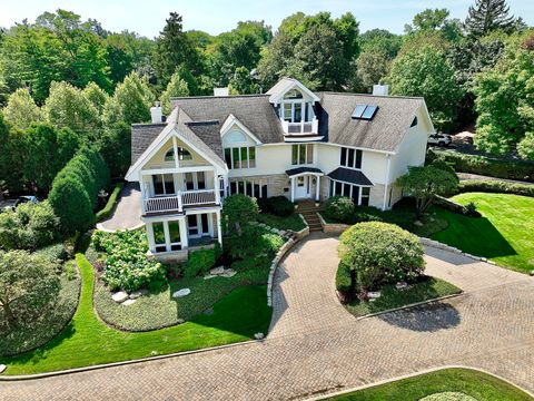 Photo of 331 Sheridan Road, Winnetka, IL 60093 (MLS # 12490342)