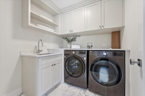 Tiny photo for 331 Sheridan Road, Winnetka, IL 60093 (MLS # 12490342)