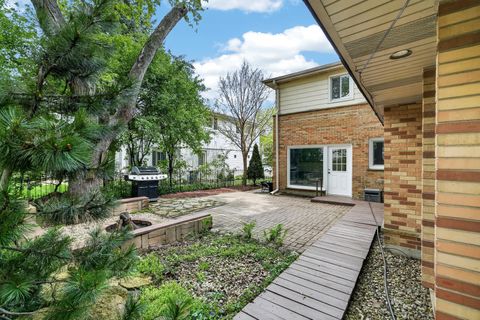 Tiny photo for 208 Pine Street, Deerfield, IL 60015 (MLS # 12651880)