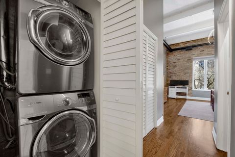 Tiny photo for 1235 W George Street #110, Chicago, IL 60657 (MLS # 12613053)