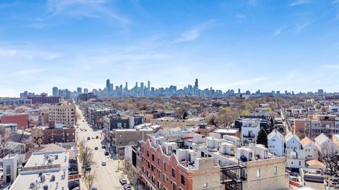 Tiny photo for 1235 W George Street #110, Chicago, IL 60657 (MLS # 12613053)