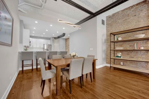 Tiny photo for 1235 W George Street #110, Chicago, IL 60657 (MLS # 12613053)