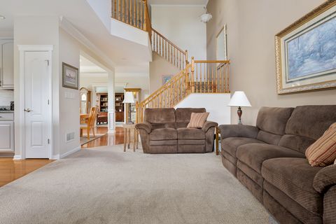 Tiny photo for 1127 Pine Valley Court, Elgin, IL 60124 (MLS # 12494665)