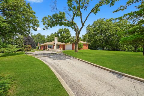 Tiny photo for 2N101 Glen Ellyn Road, Glendale Heights, IL 60139 (MLS # 12439421)