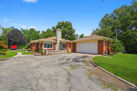 Tiny photo for 2N101 Glen Ellyn Road, Glendale Heights, IL 60139 (MLS # 12439421)