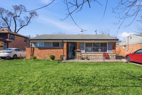 Photo of 1424 Burnham Avenue, Calumet City, IL 60409 (MLS # 12593419)