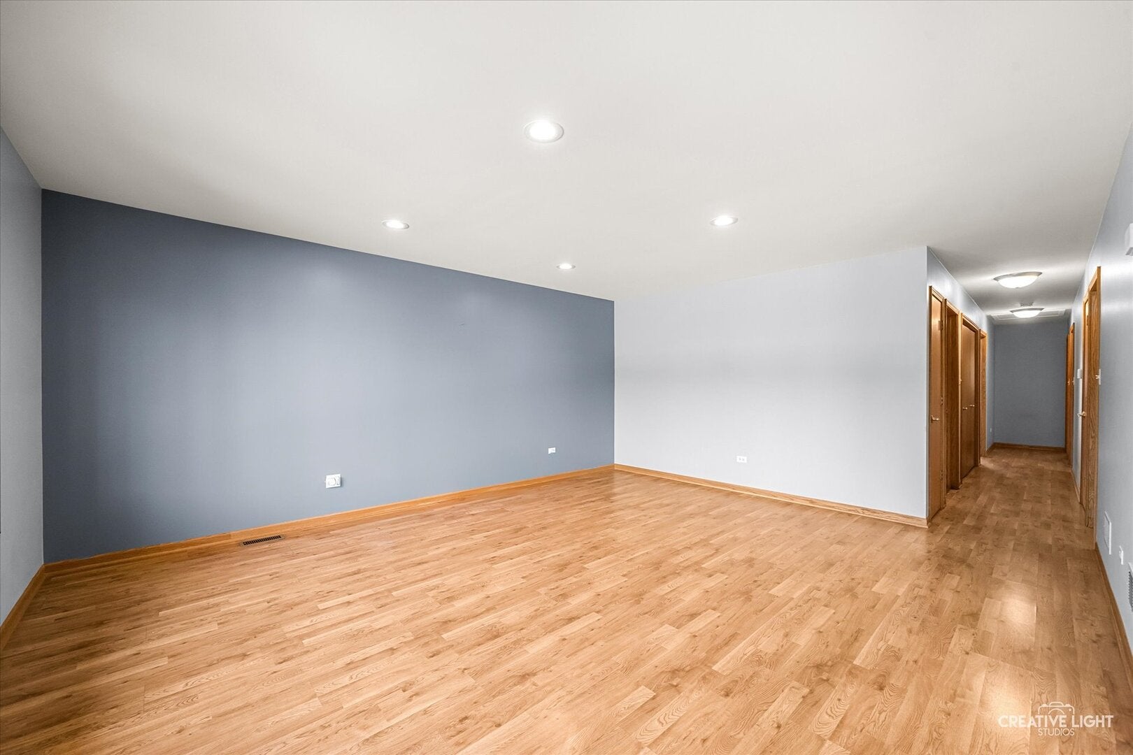 8300 S 84th Court