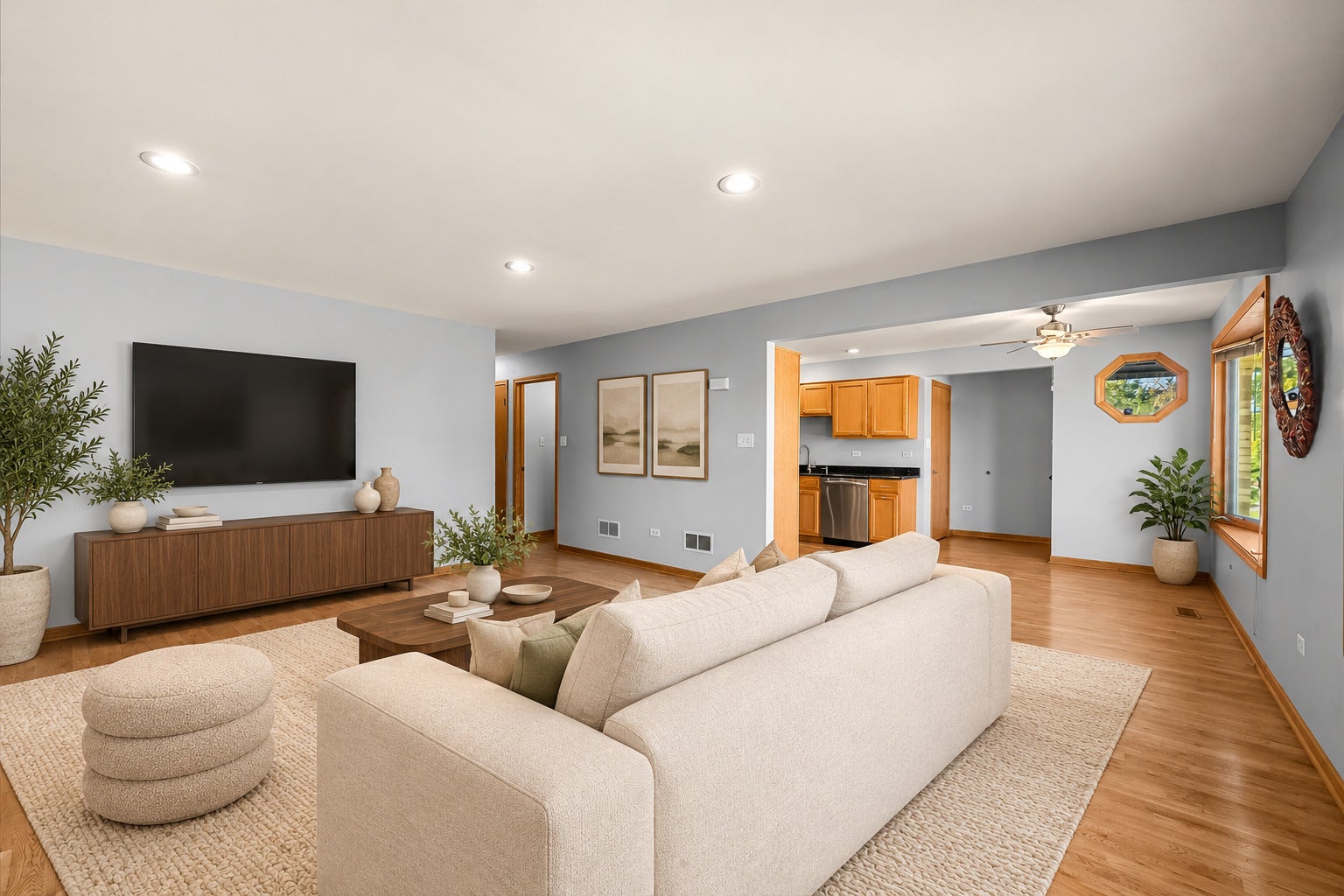 8300 S 84th Court