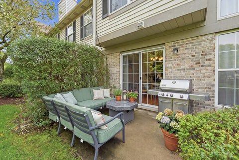 Tiny photo for 1984 Persimmon Court, Schaumburg, IL 60193 (MLS # 12729572)