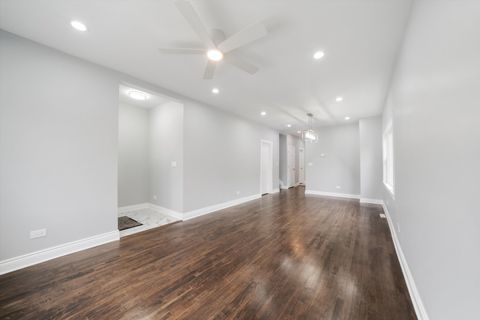 Tiny photo for 5237 S Long Avenue, Chicago, IL 60638 (MLS # 12529988)