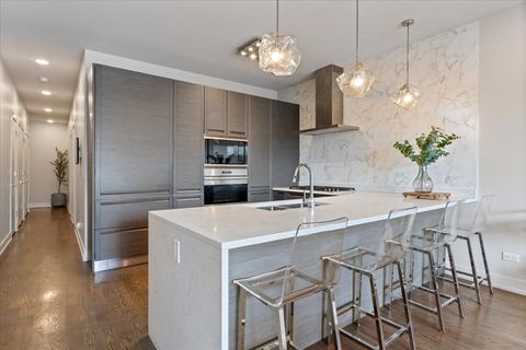 Tiny photo for 4958 N Western Avenue #2, Chicago, IL 60625 (MLS # 12595967)