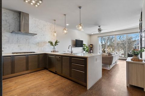 Tiny photo for 4958 N Western Avenue #2, Chicago, IL 60625 (MLS # 12595967)