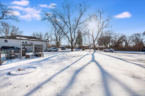 A home in Oak Forest