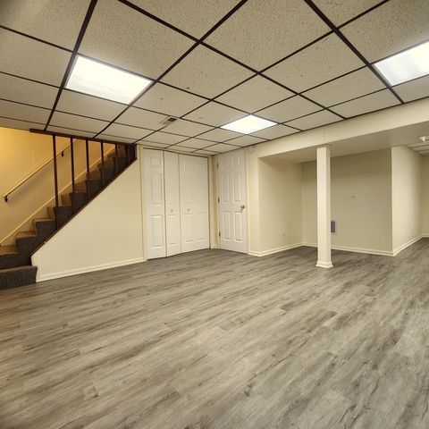 Tiny photo for 525 Glenshire Lane #0, Glenview, IL 60025 (MLS # 12622311)