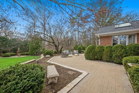 Tiny photo for 825 PERSIMMON Drive, St. Charles, IL 60174 (MLS # 12602458)