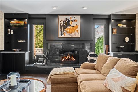 Tiny photo for 825 PERSIMMON Drive, St. Charles, IL 60174 (MLS # 12602458)