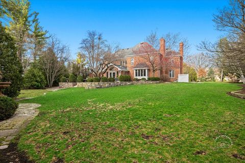 Tiny photo for 825 PERSIMMON Drive, St. Charles, IL 60174 (MLS # 12602458)