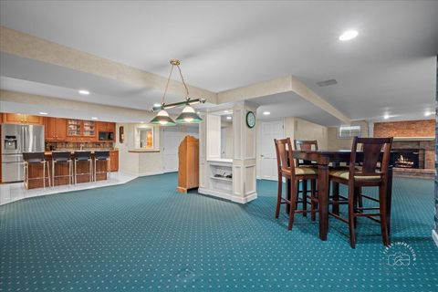 Tiny photo for 825 PERSIMMON Drive, St. Charles, IL 60174 (MLS # 12602458)