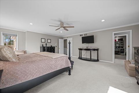 Tiny photo for 825 PERSIMMON Drive, St. Charles, IL 60174 (MLS # 12602458)