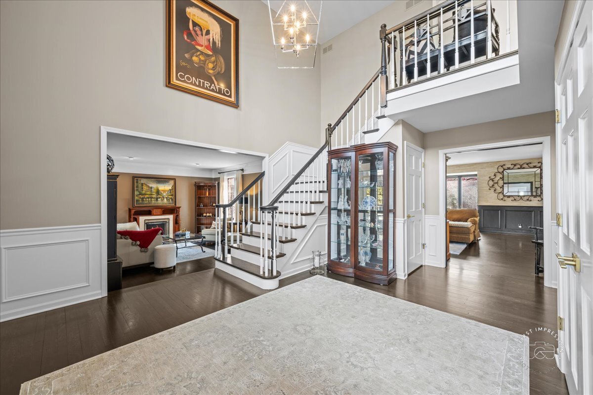 825 PERSIMMON Drive
