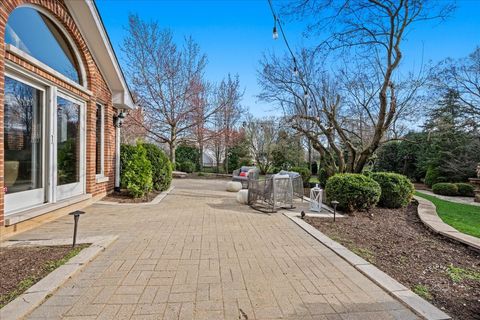 Tiny photo for 825 PERSIMMON Drive, St. Charles, IL 60174 (MLS # 12602458)