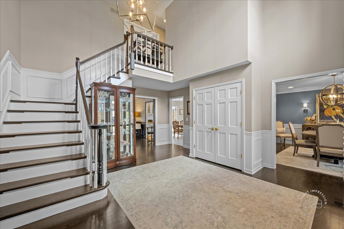 825 PERSIMMON Drive