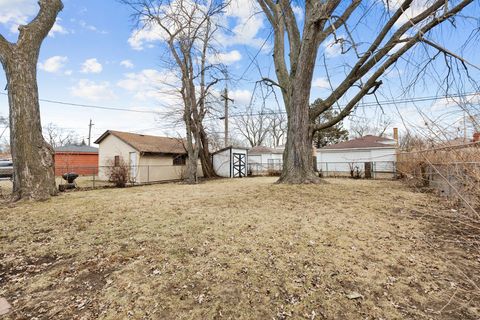 A home in Dolton