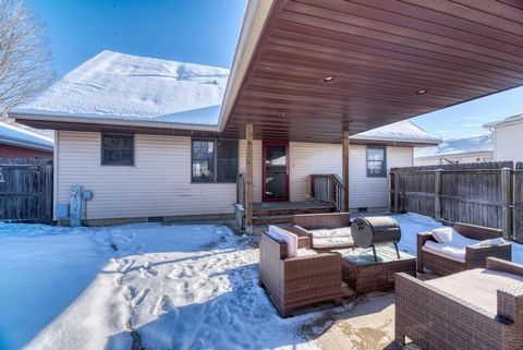 Tiny photo for 2402 Chestnut Lane, Morris, IL 60450 (MLS # 12529086)