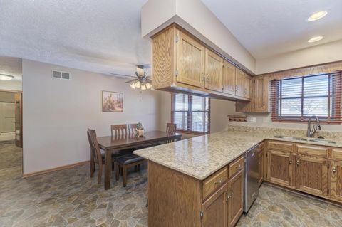 Tiny photo for 2402 Chestnut Lane, Morris, IL 60450 (MLS # 12529086)