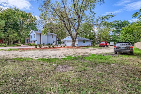 Tiny photo for 18838 W Hickory Street, Mundelein, IL 60060 (MLS # 12481650)