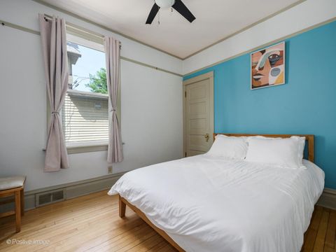 Tiny photo for 3109 Clarence Avenue, Berwyn, IL 60402 (MLS # 12605349)